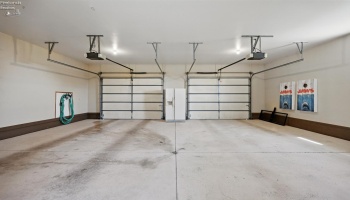 Attached Garage