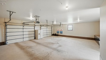 Attached Garage