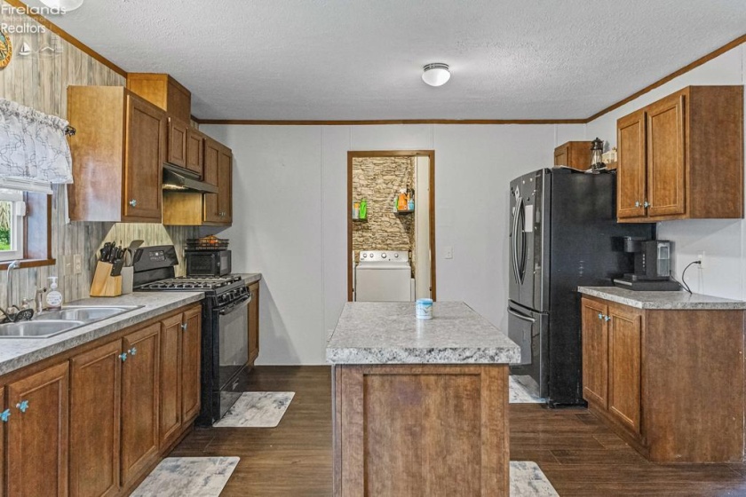 7727 Washington St, Flat Rock, 44828, 3 Bedrooms Bedrooms, ,2 BathroomsBathrooms,Residential,For Sale,Washington St,20251805