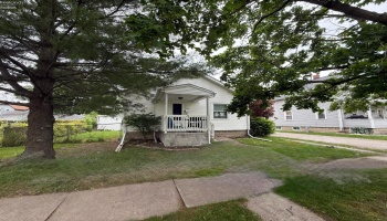118 5th Street, Port Clinton, 43452, ,Multiple Units,For Sale,5th,20251633