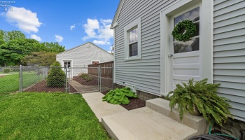 625 Laurel Avenue, Port Clinton, 43452, 3 Bedrooms Bedrooms, ,1 BathroomBathrooms,Residential,For Sale,Laurel,20251807