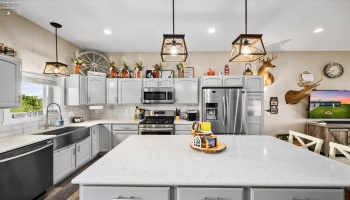 6330 Harbor Road, Port Clinton, 43452, 2 Bedrooms Bedrooms, ,2 BathroomsBathrooms,Residential,For Sale,Harbor,20251884