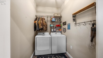 6330 Harbor Road, Port Clinton, 43452, 2 Bedrooms Bedrooms, ,2 BathroomsBathrooms,Residential,For Sale,Harbor,20251884