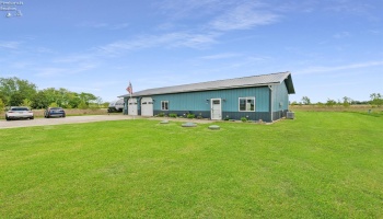 6330 Harbor Road, Port Clinton, 43452, 2 Bedrooms Bedrooms, ,2 BathroomsBathrooms,Residential,For Sale,Harbor,20251884