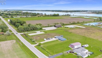 6330 Harbor Road, Port Clinton, 43452, 2 Bedrooms Bedrooms, ,2 BathroomsBathrooms,Residential,For Sale,Harbor,20251884