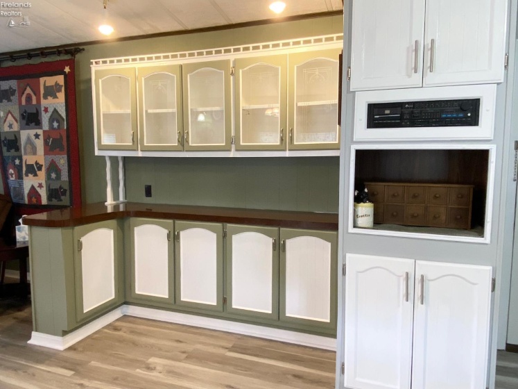 8175 North Shore Boulevard, Marblehead, 43440, 2 Bedrooms Bedrooms, ,1 BathroomBathrooms,Residential,For Sale,North Shore,20251904