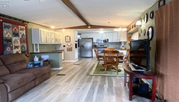 8175 North Shore Boulevard, Marblehead, 43440, 2 Bedrooms Bedrooms, ,1 BathroomBathrooms,Residential,For Sale,North Shore,20251904