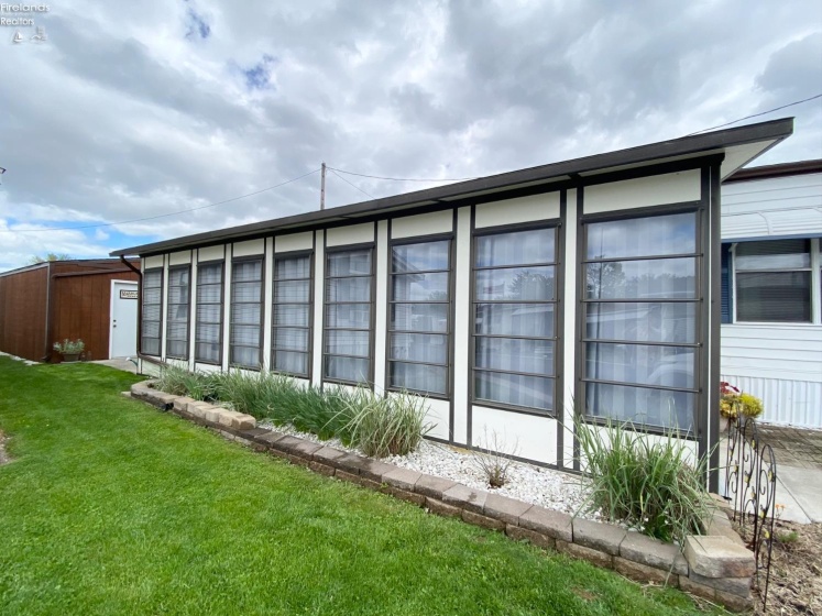 8175 North Shore Boulevard, Marblehead, 43440, 2 Bedrooms Bedrooms, ,1 BathroomBathrooms,Residential,For Sale,North Shore,20251904