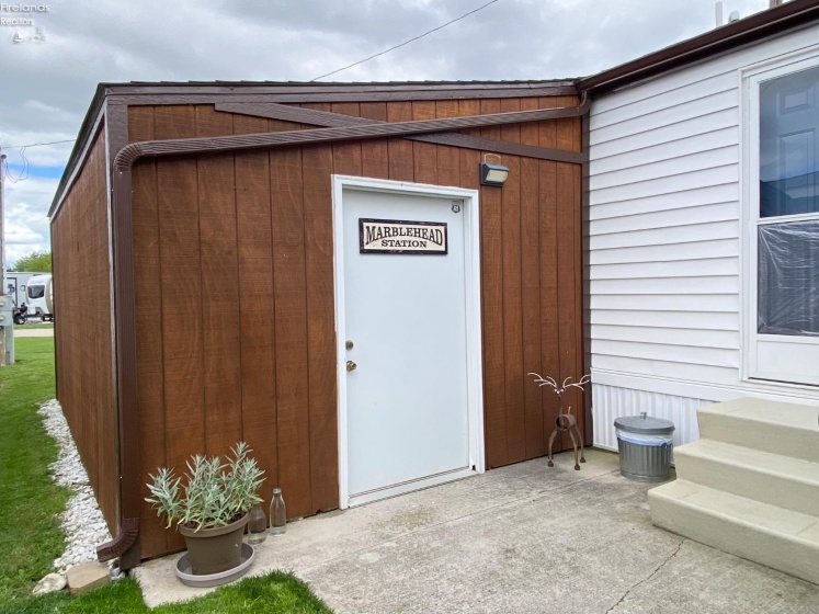 8175 North Shore Boulevard, Marblehead, 43440, 2 Bedrooms Bedrooms, ,1 BathroomBathrooms,Residential,For Sale,North Shore,20251904