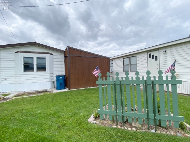 8175 North Shore Boulevard, Marblehead, 43440, 2 Bedrooms Bedrooms, ,1 BathroomBathrooms,Residential,For Sale,North Shore,20251904