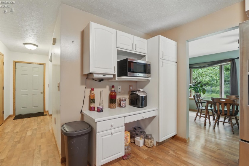 14513 Darrow Road, Vermilion, 44089, 3 Bedrooms Bedrooms, ,2 BathroomsBathrooms,Residential,For Sale,Darrow,20251847