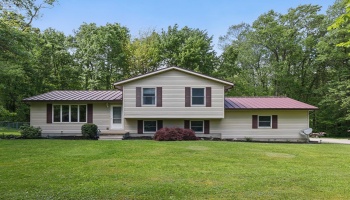 14513 Darrow Road, Vermilion, 44089, 3 Bedrooms Bedrooms, ,2 BathroomsBathrooms,Residential,For Sale,Darrow,20251847