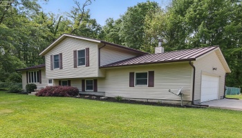 14513 Darrow Road, Vermilion, 44089, 3 Bedrooms Bedrooms, ,2 BathroomsBathrooms,Residential,For Sale,Darrow,20251847