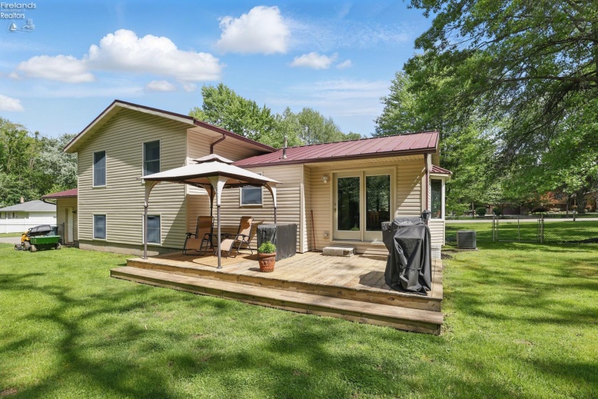 14513 Darrow Road, Vermilion, 44089, 3 Bedrooms Bedrooms, ,2 BathroomsBathrooms,Residential,For Sale,Darrow,20251847