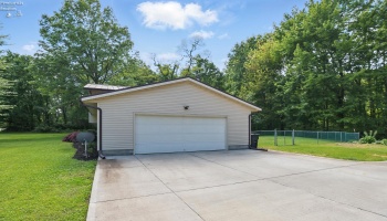 14513 Darrow Road, Vermilion, 44089, 3 Bedrooms Bedrooms, ,2 BathroomsBathrooms,Residential,For Sale,Darrow,20251847