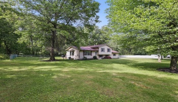 14513 Darrow Road, Vermilion, 44089, 3 Bedrooms Bedrooms, ,2 BathroomsBathrooms,Residential,For Sale,Darrow,20251847