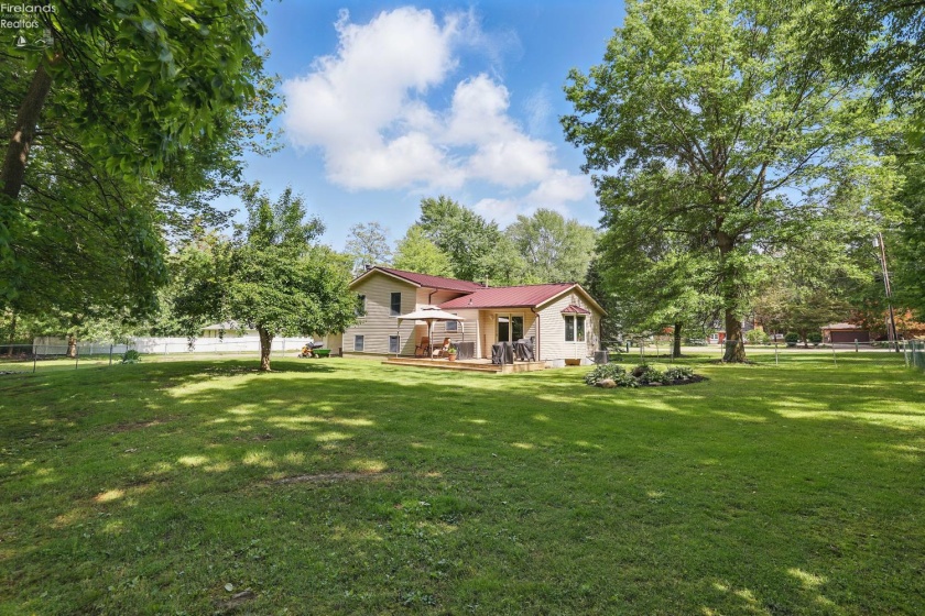 14513 Darrow Road, Vermilion, 44089, 3 Bedrooms Bedrooms, ,2 BathroomsBathrooms,Residential,For Sale,Darrow,20251847