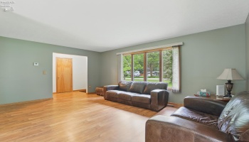 14513 Darrow Road, Vermilion, 44089, 3 Bedrooms Bedrooms, ,2 BathroomsBathrooms,Residential,For Sale,Darrow,20251847