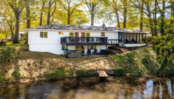 700 Lee Court, Vermilion, 44089, 3 Bedrooms Bedrooms, ,3 BathroomsBathrooms,Residential,For Sale,Lee,20251634