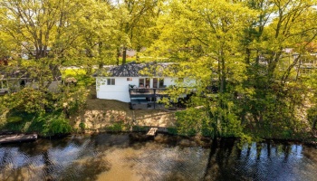 700 Lee Court, Vermilion, 44089, 3 Bedrooms Bedrooms, ,3 BathroomsBathrooms,Residential,For Sale,Lee,20251634