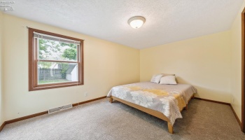 1214 2nd Street, Port Clinton, 43452, 2 Bedrooms Bedrooms, ,1 BathroomBathrooms,Residential,For Sale,2nd,20251900