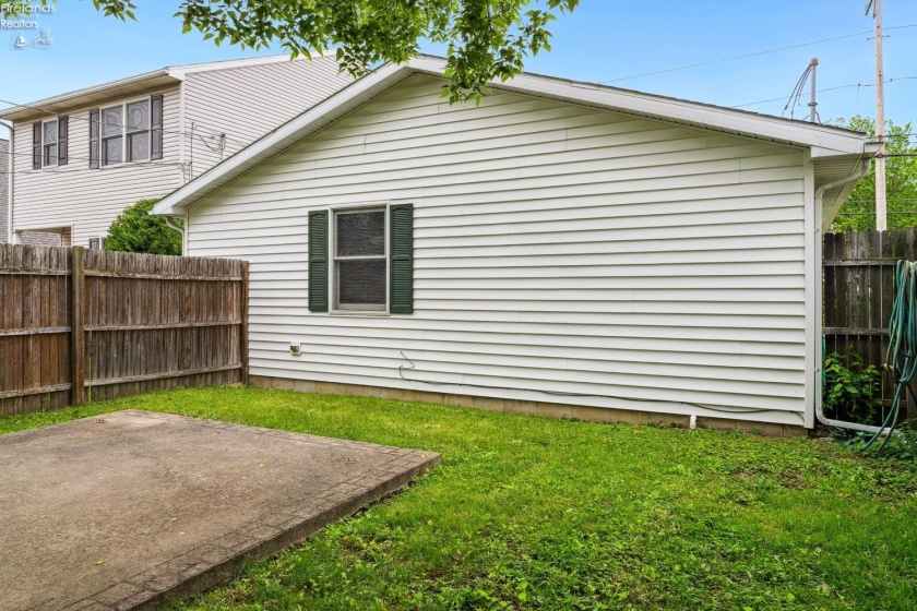 1214 2nd Street, Port Clinton, 43452, 2 Bedrooms Bedrooms, ,1 BathroomBathrooms,Residential,For Sale,2nd,20251900