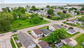 1214 2nd Street, Port Clinton, 43452, 2 Bedrooms Bedrooms, ,1 BathroomBathrooms,Residential,For Sale,2nd,20251900