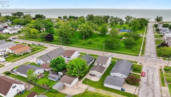 1214 2nd Street, Port Clinton, 43452, 2 Bedrooms Bedrooms, ,1 BathroomBathrooms,Residential,For Sale,2nd,20251900