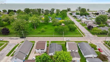 1214 2nd Street, Port Clinton, 43452, 2 Bedrooms Bedrooms, ,1 BathroomBathrooms,Residential,For Sale,2nd,20251900
