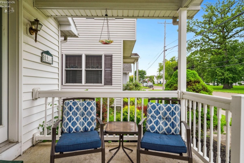 1214 2nd Street, Port Clinton, 43452, 2 Bedrooms Bedrooms, ,1 BathroomBathrooms,Residential,For Sale,2nd,20251900