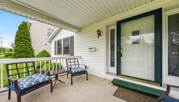 1214 2nd Street, Port Clinton, 43452, 2 Bedrooms Bedrooms, ,1 BathroomBathrooms,Residential,For Sale,2nd,20251900