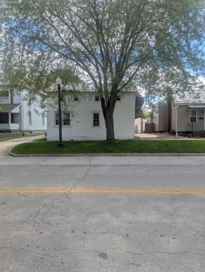 147 Sandusky Street, Tiffin, 44883, 3 Bedrooms Bedrooms, ,1 BathroomBathrooms,Residential,For Sale,Sandusky,20251929