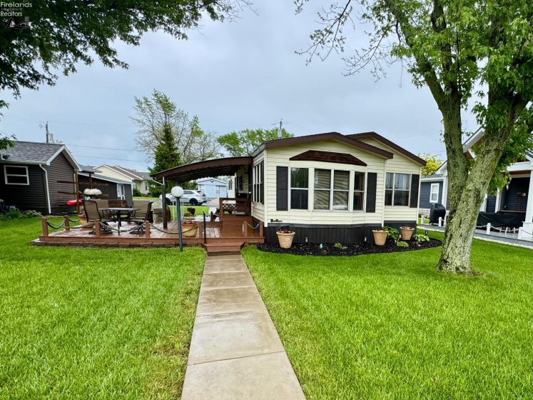 1550 Starboard Avenue, Port Clinton, 43452, 2 Bedrooms Bedrooms, ,2 BathroomsBathrooms,Residential,For Sale,Starboard,20251931