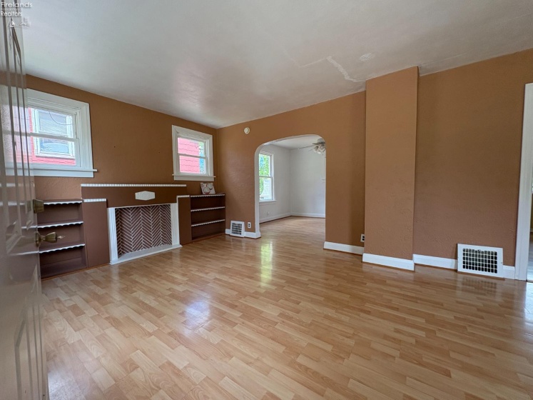 427 Clover Street, Fremont, 43420, 3 Bedrooms Bedrooms, ,1 BathroomBathrooms,Residential,For Sale,Clover,20251853