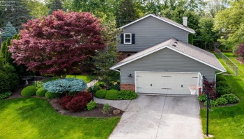 310 LInden Way, Sandusky, 44870, 3 Bedrooms Bedrooms, ,3 BathroomsBathrooms,Residential,For Sale,LInden,20251933
