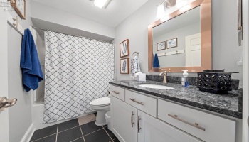 503 Lakeshore, Port Clinton, 43452, 2 Bedrooms Bedrooms, ,2 BathroomsBathrooms,Residential,For Sale,Lakeshore,20251883