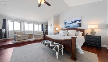 503 Lakeshore, Port Clinton, 43452, 2 Bedrooms Bedrooms, ,2 BathroomsBathrooms,Residential,For Sale,Lakeshore,20251883