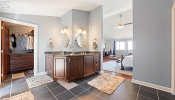 503 Lakeshore, Port Clinton, 43452, 2 Bedrooms Bedrooms, ,2 BathroomsBathrooms,Residential,For Sale,Lakeshore,20251883