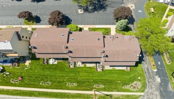 503 Lakeshore, Port Clinton, 43452, 2 Bedrooms Bedrooms, ,2 BathroomsBathrooms,Residential,For Sale,Lakeshore,20251883
