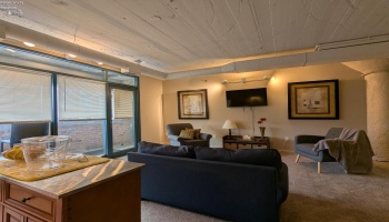 401 Shoreline Drive, Sandusky, 44870, 1 Bedroom Bedrooms, ,2 BathroomsBathrooms,Residential,For Sale,Shoreline,20251944