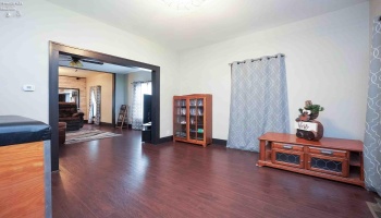 498 Market Street, Tiffin, 44883, 2 Bedrooms Bedrooms, ,2 BathroomsBathrooms,Residential,For Sale,Market,20251827