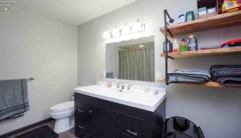498 Market Street, Tiffin, 44883, 2 Bedrooms Bedrooms, ,2 BathroomsBathrooms,Residential,For Sale,Market,20251827