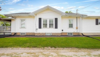 498 Market Street, Tiffin, 44883, 2 Bedrooms Bedrooms, ,2 BathroomsBathrooms,Residential,For Sale,Market,20251827