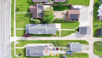 498 Market Street, Tiffin, 44883, 2 Bedrooms Bedrooms, ,2 BathroomsBathrooms,Residential,For Sale,Market,20251827