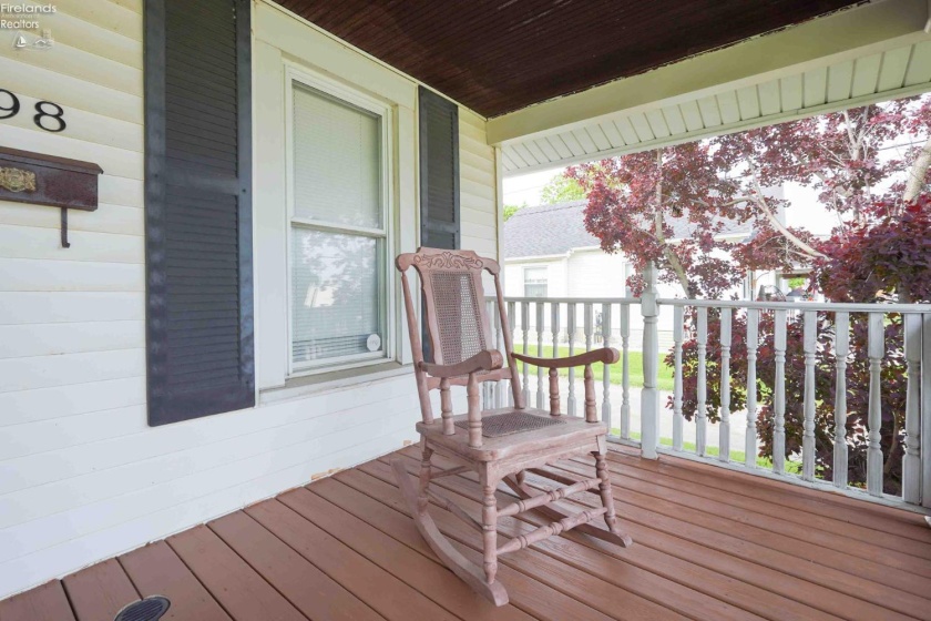 498 Market Street, Tiffin, 44883, 2 Bedrooms Bedrooms, ,2 BathroomsBathrooms,Residential,For Sale,Market,20251827