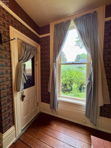 111 Main Street, Norwalk, 44857, 6 Bedrooms Bedrooms, ,3 BathroomsBathrooms,Residential,For Sale,Main,20251858