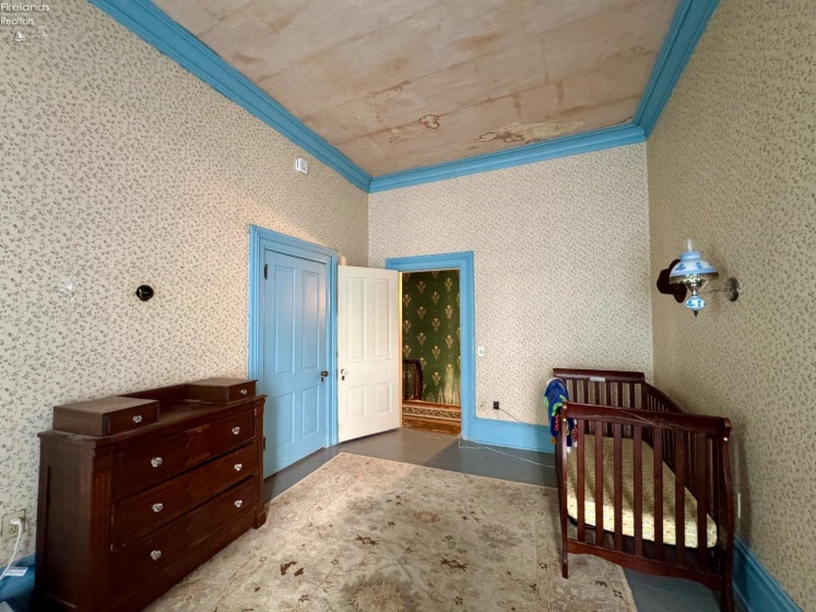 111 Main Street, Norwalk, 44857, 6 Bedrooms Bedrooms, ,3 BathroomsBathrooms,Residential,For Sale,Main,20251858