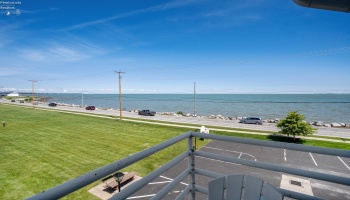 326 Clinton Reef Drive, Port Clinton, 43452, 1 Bedroom Bedrooms, ,1 BathroomBathrooms,Residential,For Sale,Clinton Reef,20251940