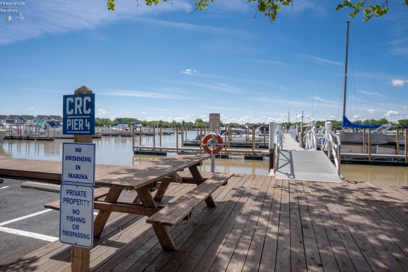 326 Clinton Reef Drive, Port Clinton, 43452, 1 Bedroom Bedrooms, ,1 BathroomBathrooms,Residential,For Sale,Clinton Reef,20251940