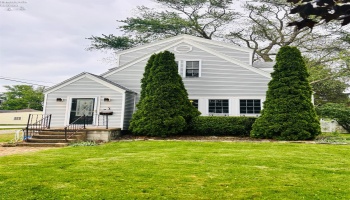 417 Harrison Street, Port Clinton, 43452, 3 Bedrooms Bedrooms, ,2 BathroomsBathrooms,Residential,For Sale,Harrison,20251848